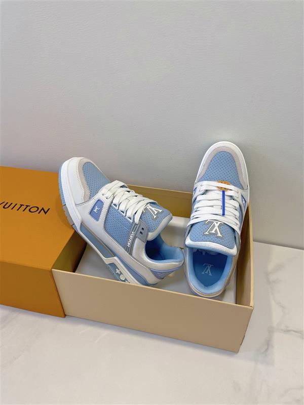 20251128154046282 390